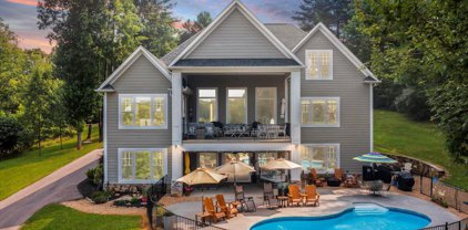 1227 Moon Ridge  Ln, Goodview