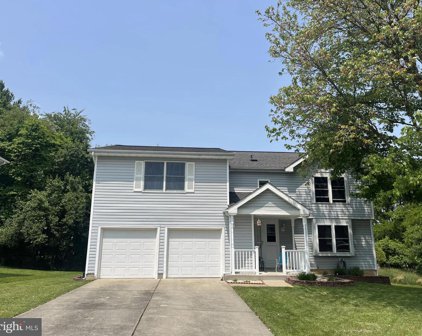 10 Honeybell Ct, Owings Mills