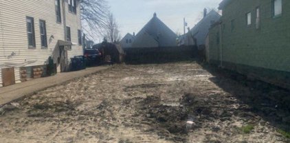 209 Cable  Street, Buffalo City-140200