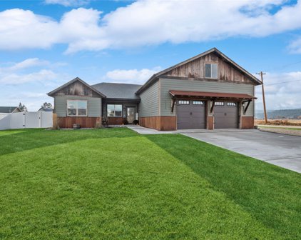 1006 Mackinaw Loop, Somers