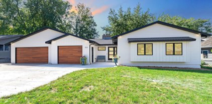 1315 E Cedar Ln, Sioux Falls