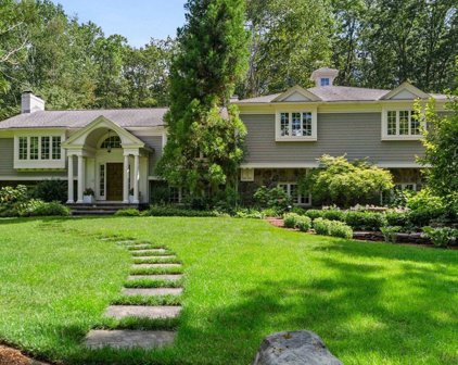 129 Rockport Road, Weston