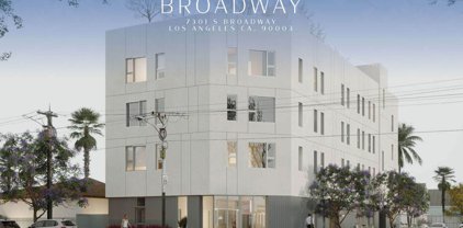 7301 S Broadway, Los Angeles