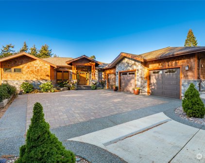 9141 Belted Kingfisher Road, Blaine