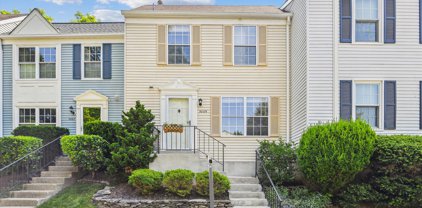 3009 Braxton Wood Ct, Fairfax