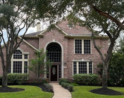 1910 Crisfield Dr Drive, Sugar Land