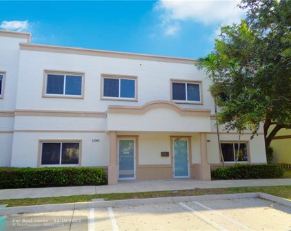 12341-12343 NW 35th St, Coral Springs