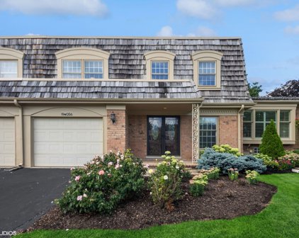 19W056 Avenue Normandy South Avenue, Oak Brook