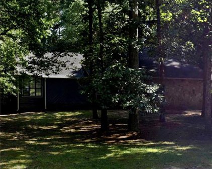 115 Springhouse Lane, Fayetteville