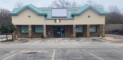 1800 SW State Route 7 Highway, Blue Springs