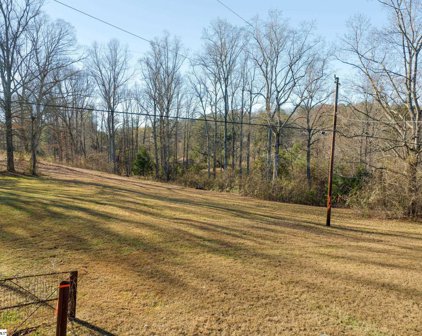 4611 Howe Road, Greer
