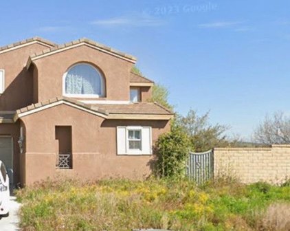 32746 Cottonwood Road, Winchester