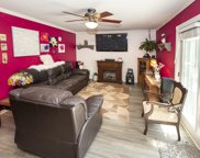 W172S7811 Lannon Dr, Muskego image