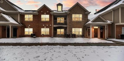 49185 W Woods, Shelby Twp