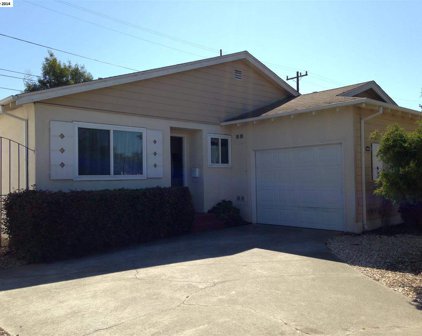 122 Dahlia Dr, Alameda