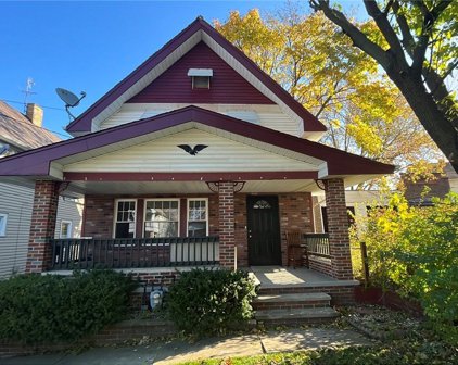 3293 W 84th Street, Cleveland
