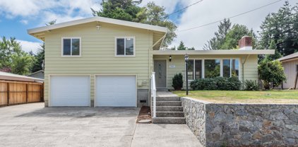 935 O CONNELL ST, North Bend