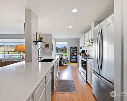 101 Pine Avenue Unit #102, Snohomish