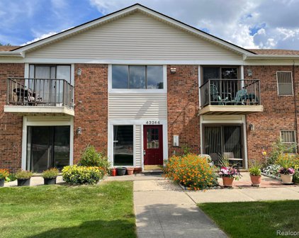 43244 MOUND Unit 1, Sterling Heights