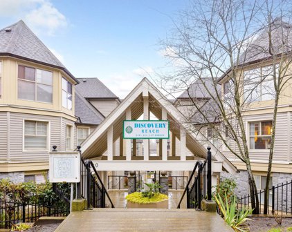 214 Eleventh Street Unit 316, New Westminster