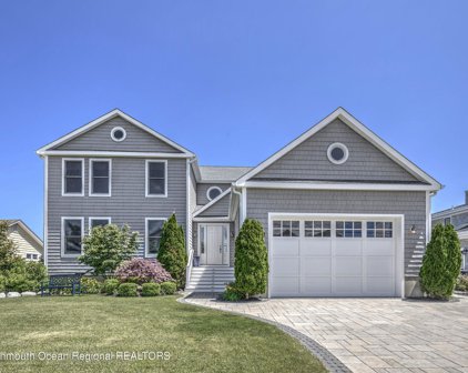 214 Curtis Point Drive, Mantoloking