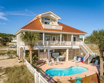 800 E Gulf Beach Dr, St. George Island