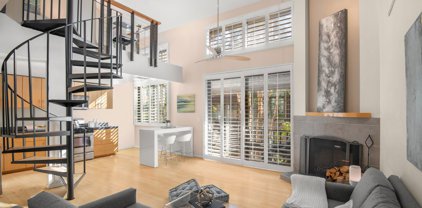 8110  Manitoba St Unit 210, Playa Del Rey