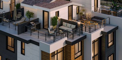 709 Regan Avenue Unit 202, Coquitlam