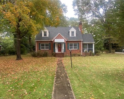 270 James River Drive, Newport News Midtown West