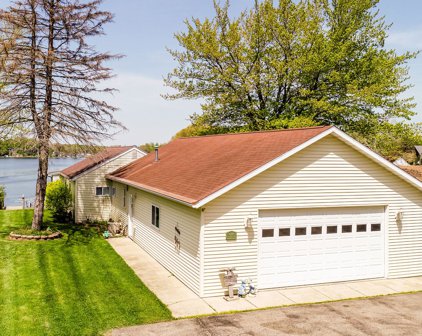 8287 Pokagon Road, Watervliet