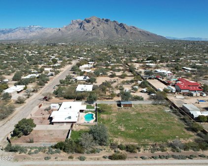 1361 W Newton, Tucson