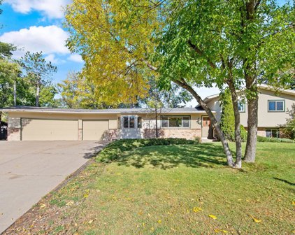 743 Hull Road, Anoka