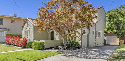 209 Palm Dr, Piedmont