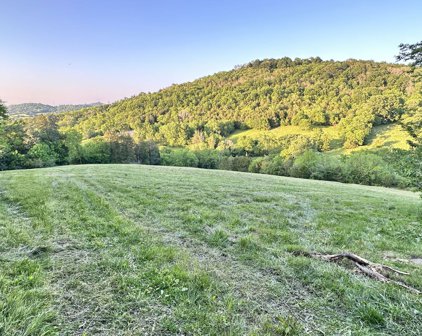 P Davis Rd, Auburntown