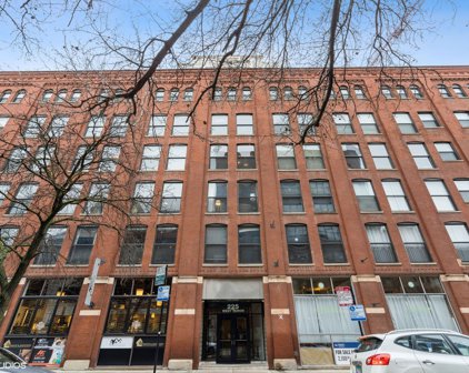 225 W Huron Street Unit #605, Chicago