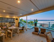 15031 Victoria Avenue, White Rock image