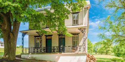 1074 Musselman Rd, Hanover