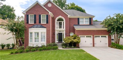 430 Tumbling Creek Drive, Alpharetta