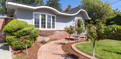 2077 Williams ST, Palo Alto