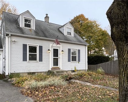 65 Roger Williams Avenue, East Providence