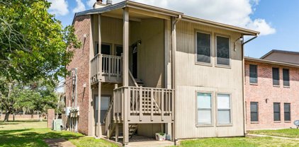 418 Garland Drive Unit 214, Lake Jackson