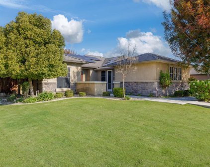 10206 Silverthorne, Bakersfield
