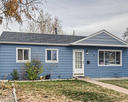 840 Oswego Street, Aurora