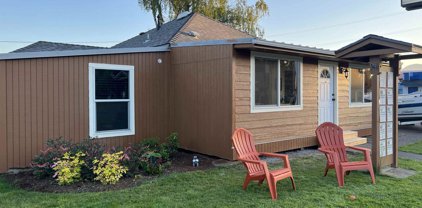 1010 Main St, Philomath