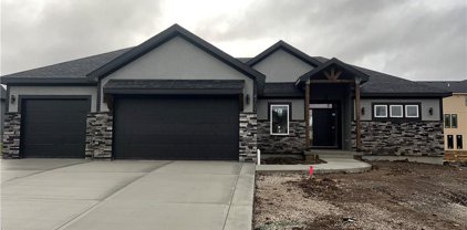 4709 Lyne Street, Blue Springs
