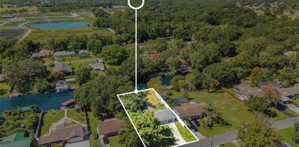 27821 Lois Drive, Tavares
