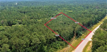 33 Lonestar Road, New Waverly