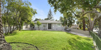 4718 La Crescenta Avenue, La Crescenta
