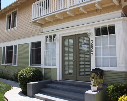 3857 Pine Street, Riverside