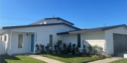 19327 Annalee Avenue, Carson